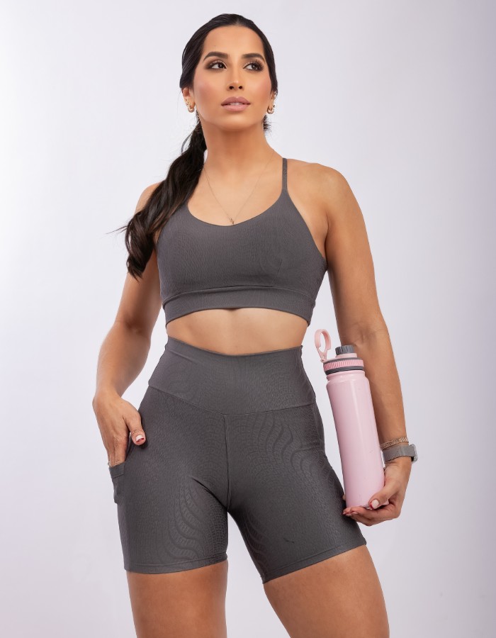 SHORT JACQUARD DIAMOND COM BOLSO