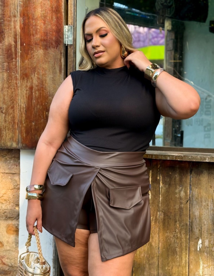 Cropped básico c/ gola alta