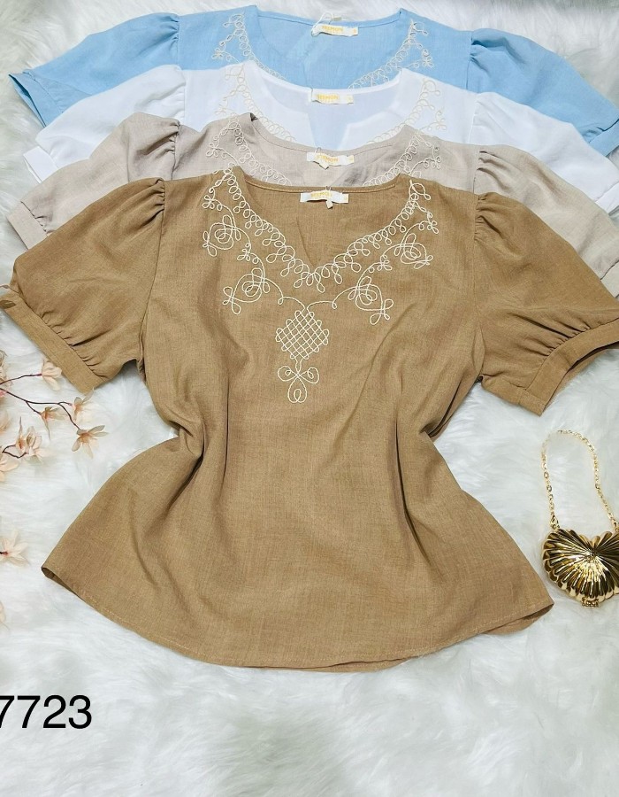 BLUSA TECIDO LINHO COM BORDADO 