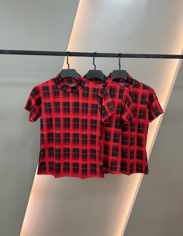 Produto 774-suede-xadrez 0