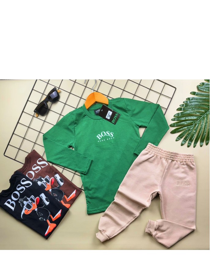 CONJUNTO BOSS CALÇA MOLETOM E CAMISETA MEIA ESTAÇÃO