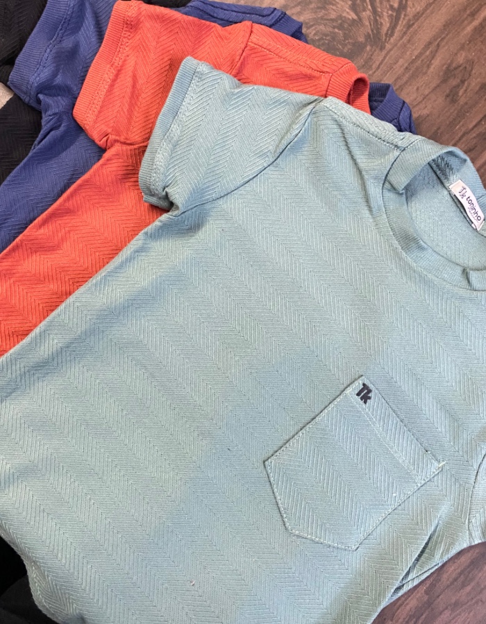 CAMISA PREMIUM TEXTURIZADA COM BOLSO