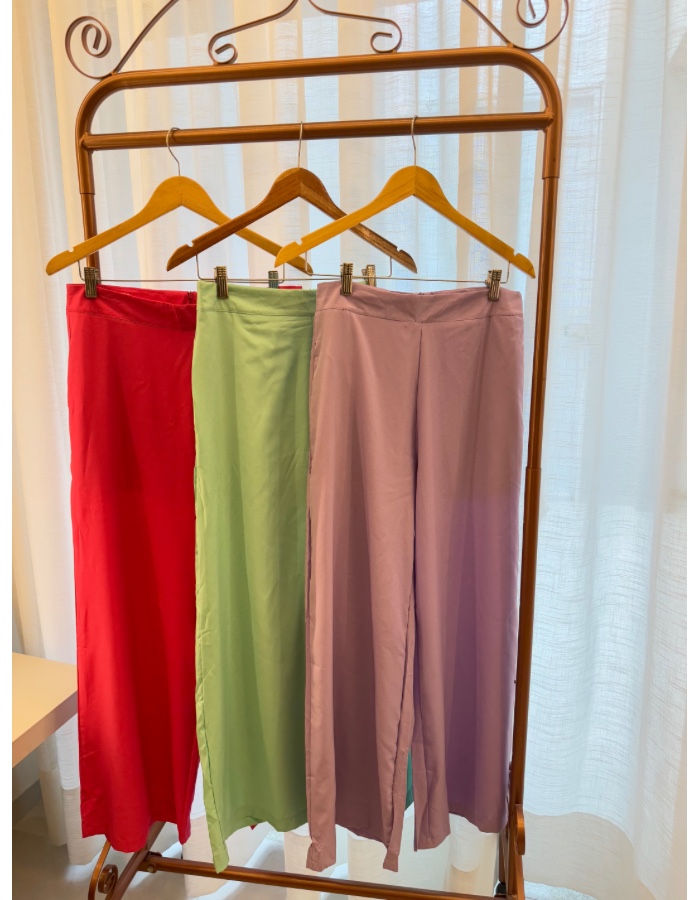 Calça pantalona forrada 