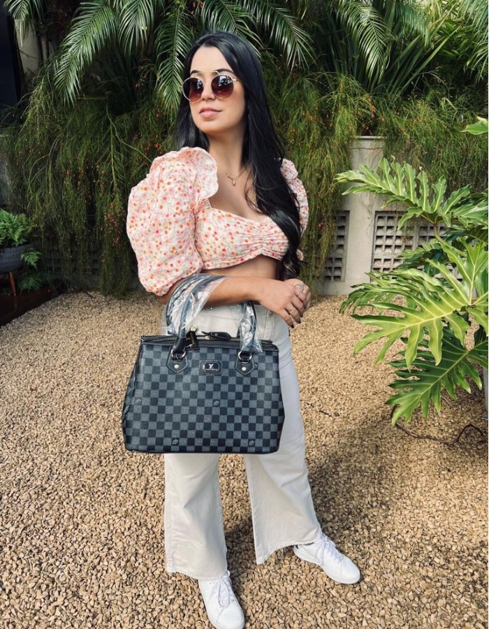 Louis vuitton baú premium Dubai