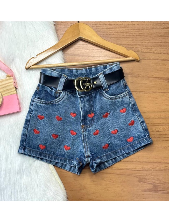 SHORT JEANS CORAÇÃO VERMELHO