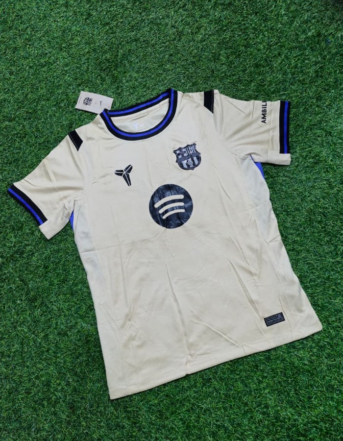 CAMISA BARCELONA X KOBE BRYANT 2025