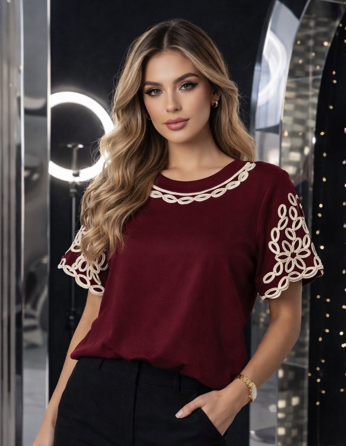Blusa Bordado Argolas