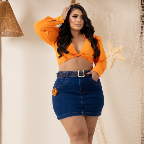 MINI SAIA COM CINTO JEANS DISTROY COM FLOR EM CROCHÊ