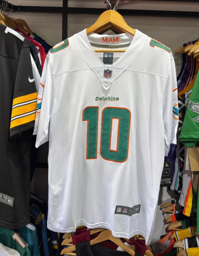 Miami Dolphins - Hill 10