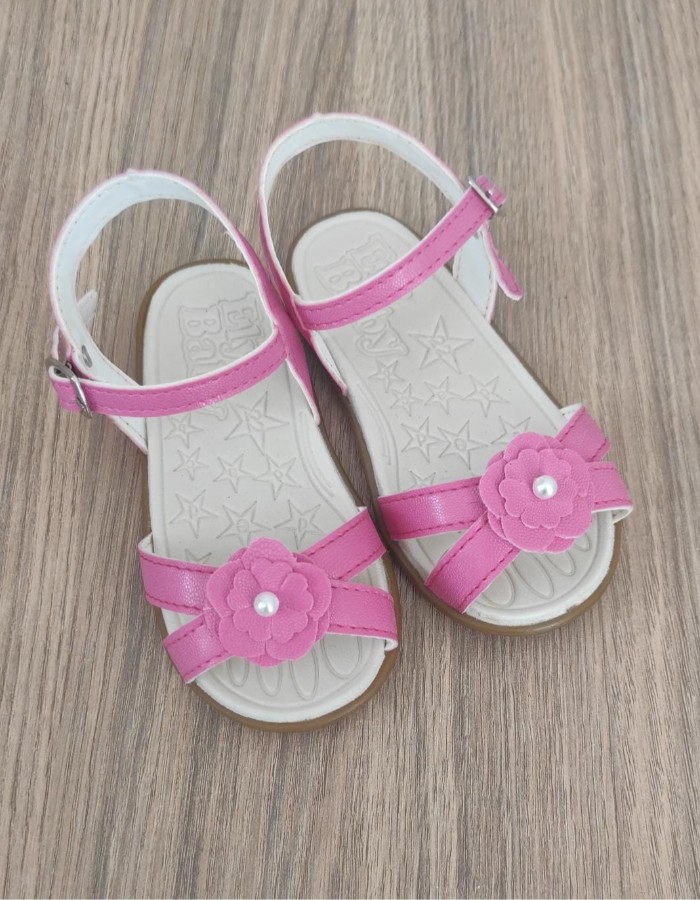 Sandália Ely baby