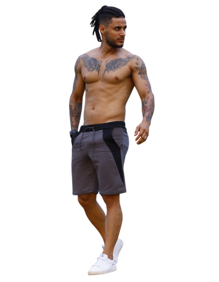 Bermuda Moletom com Detalhe nos Bolsos