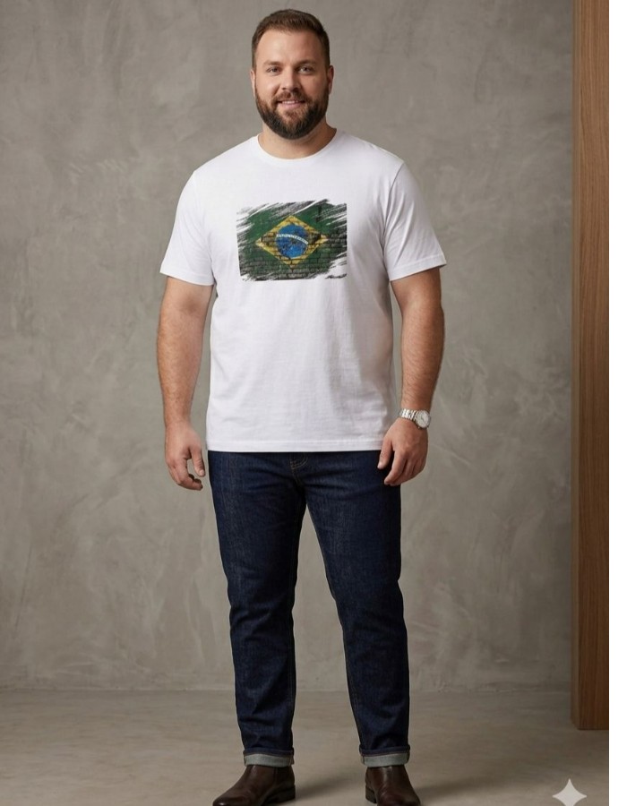 CAMISA DIFERENCIADA - BANDEIRA BRASIL PEITO PLUS