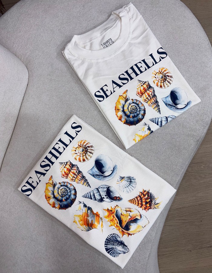 T-SHIRT SEASHELLS