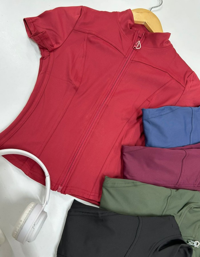 BLUSA DE COMPRESAO IMPORTADA POLIAMIDA