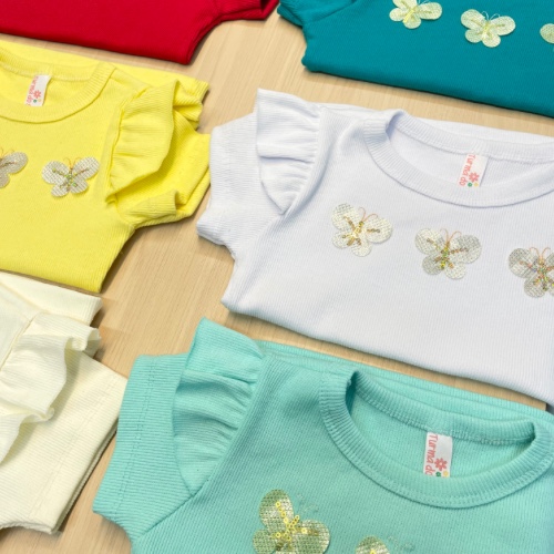 T-SHIRT RIBANA BORBOLETAS MENINA