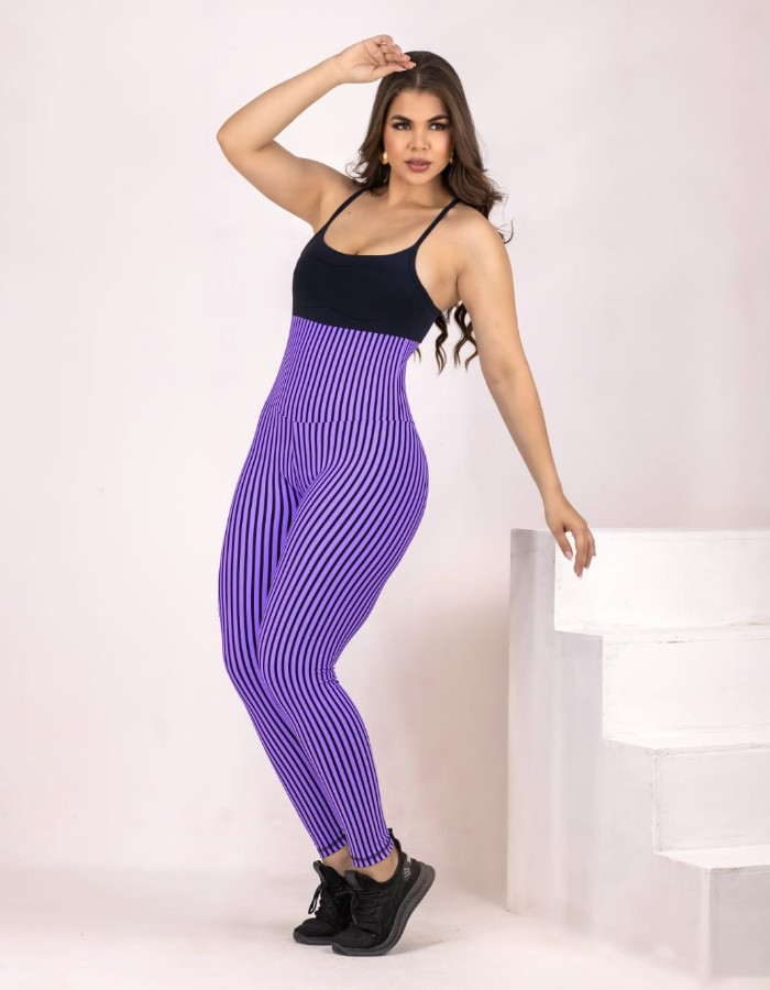 MACACÃO EMPINA BUMBUM LISTRADO 