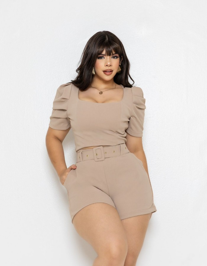 CONJUNTO SHORT E TOP MANGA PRINCESA