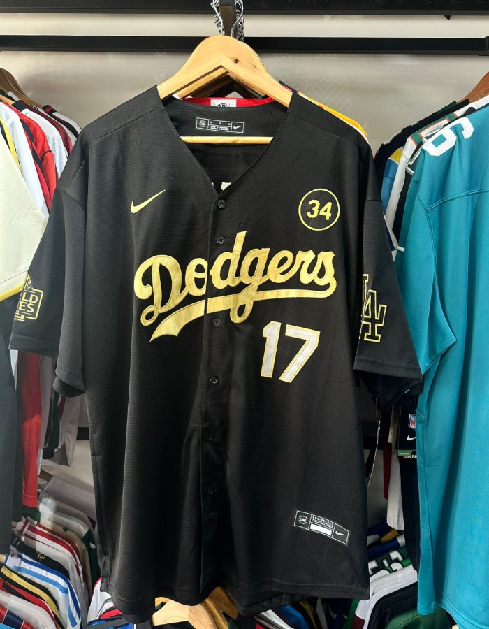 Los Angeles Dodgers - OHTANI 17