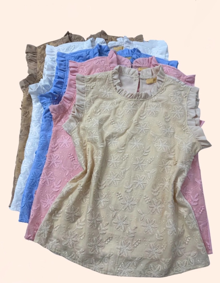 Blusa regata bordada com forro 