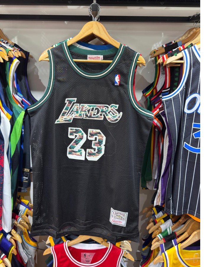 LOS ANGELES LAKERS - LEBRON JAMES 23 ED ESPECIAL