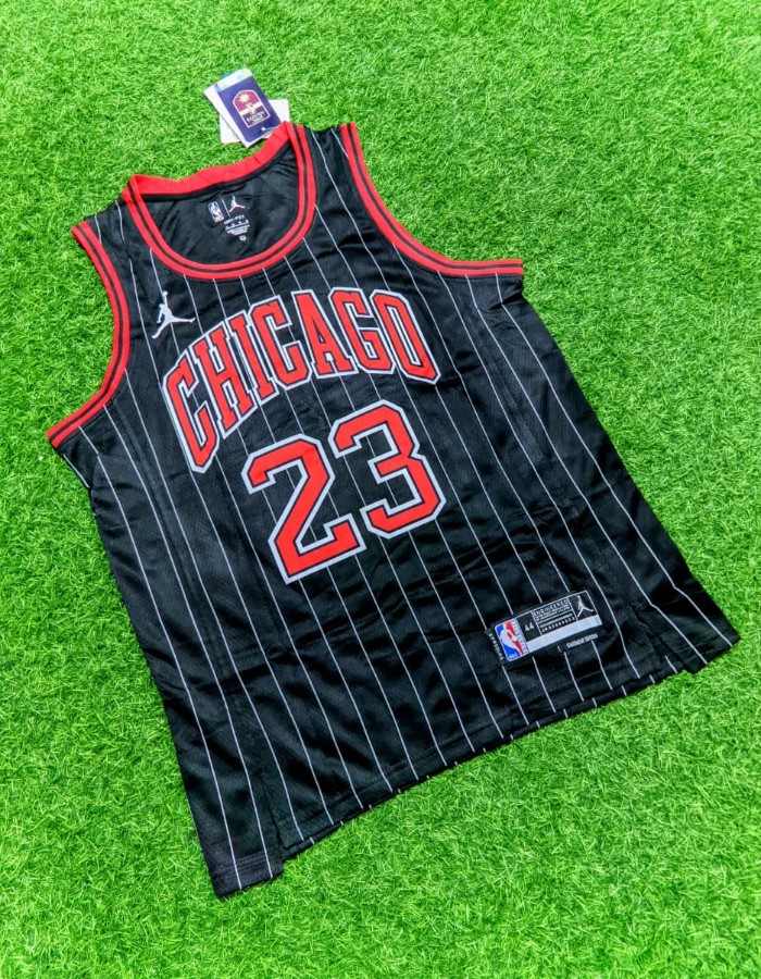 REGATA CHICAGO BULLS PINSTRIPE STATEMENT EDITION