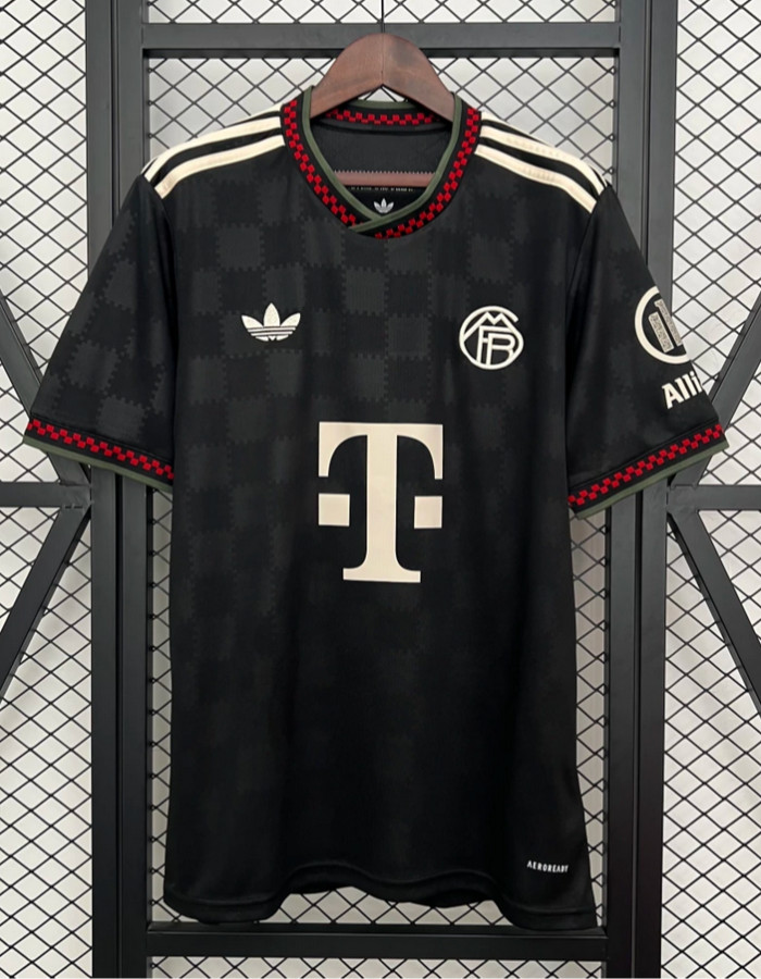 BAYERN DE MUNIQUE III 25/26