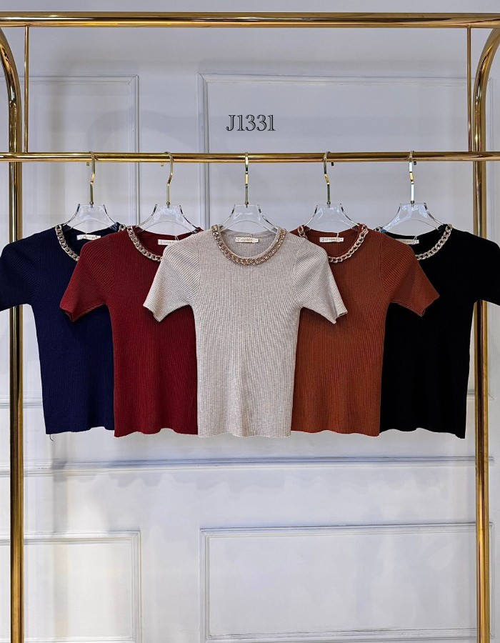 BLUSA TRICO MODAL C/ DETALHE NO PESCOÇO