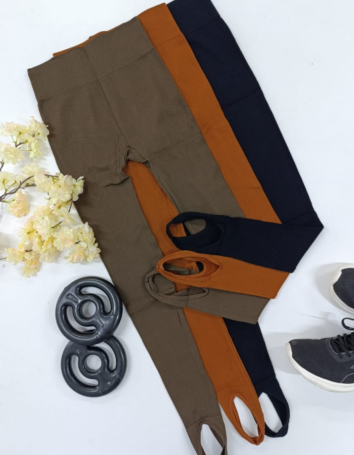 CALÇA CANELADA PREMIUN COM SUSTENTAÇAO NO PE IMPORTADA