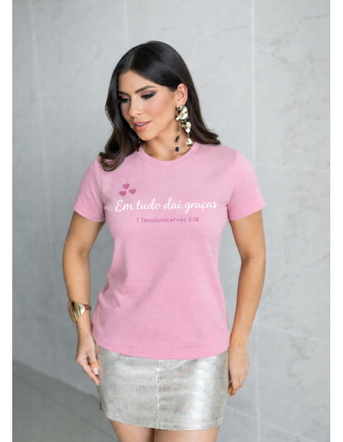 T-shirt em tudo dai graças 