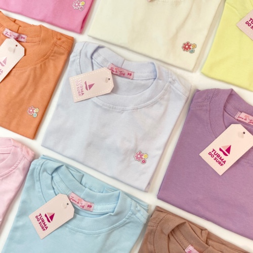 T-SHIRT COLANTE FLOR MENINA