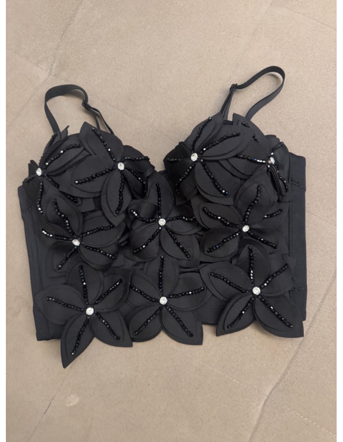 Corselete com aplicação em flor e alças 