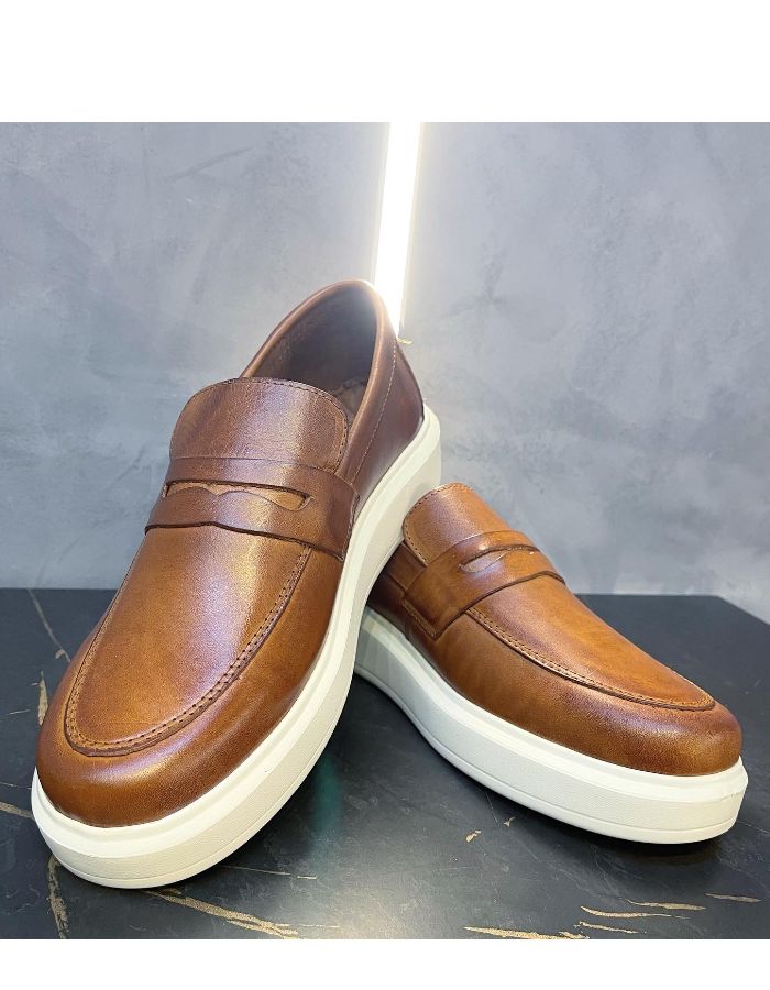 SAPATENIS COURO CARAMELO