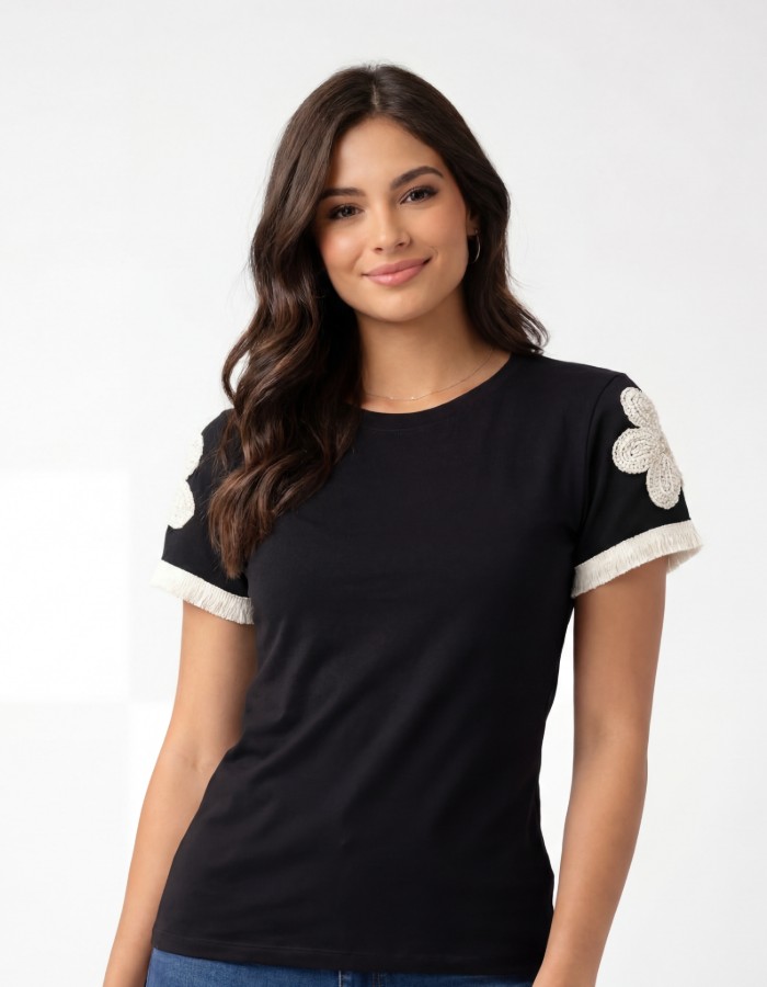 T-SHIRT FLOR COM BRILHO 