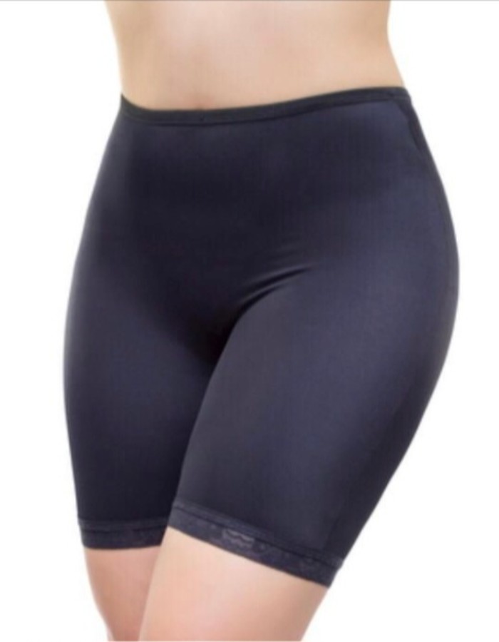 Shorte segunda pele de renda