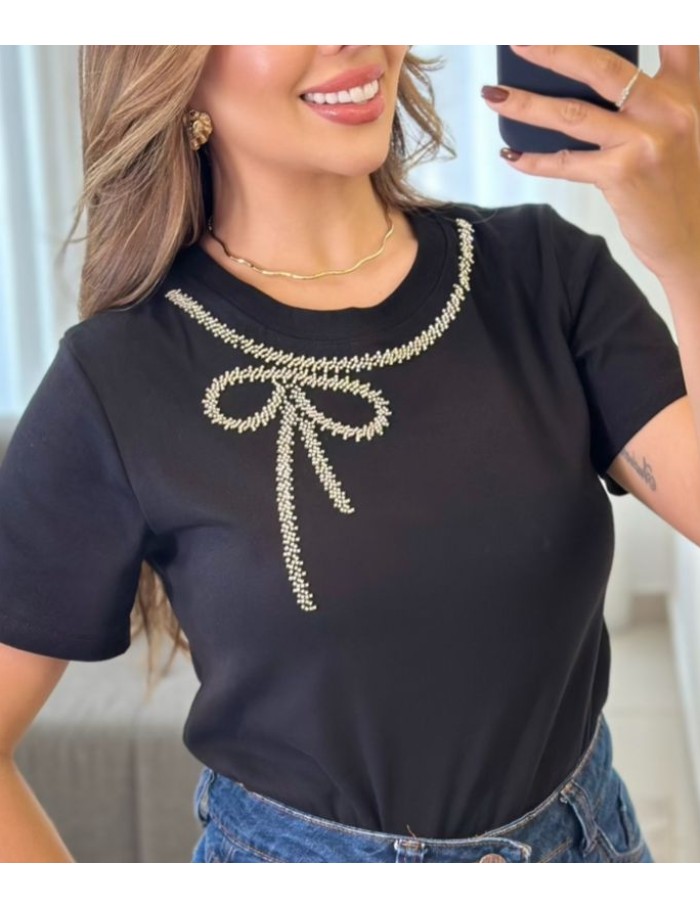 T-SHIRT ALGODÃO C/ ELASTANO DETALHE DE BRILHO