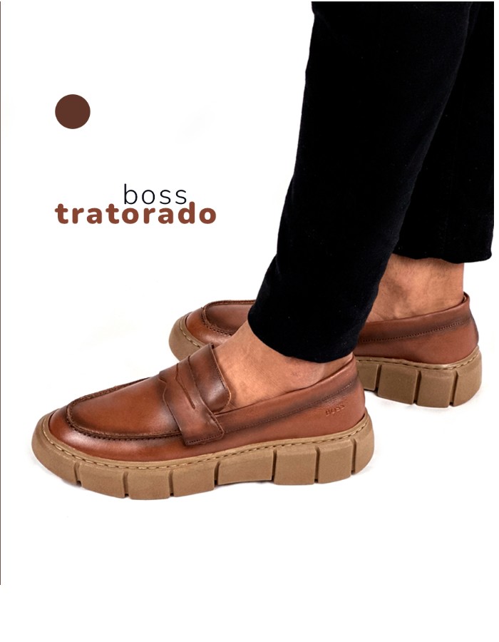 Boss tratorado marrom