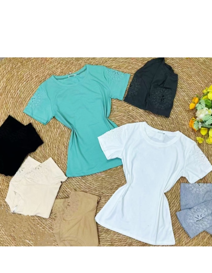 Blusa algodão com bordado na manga