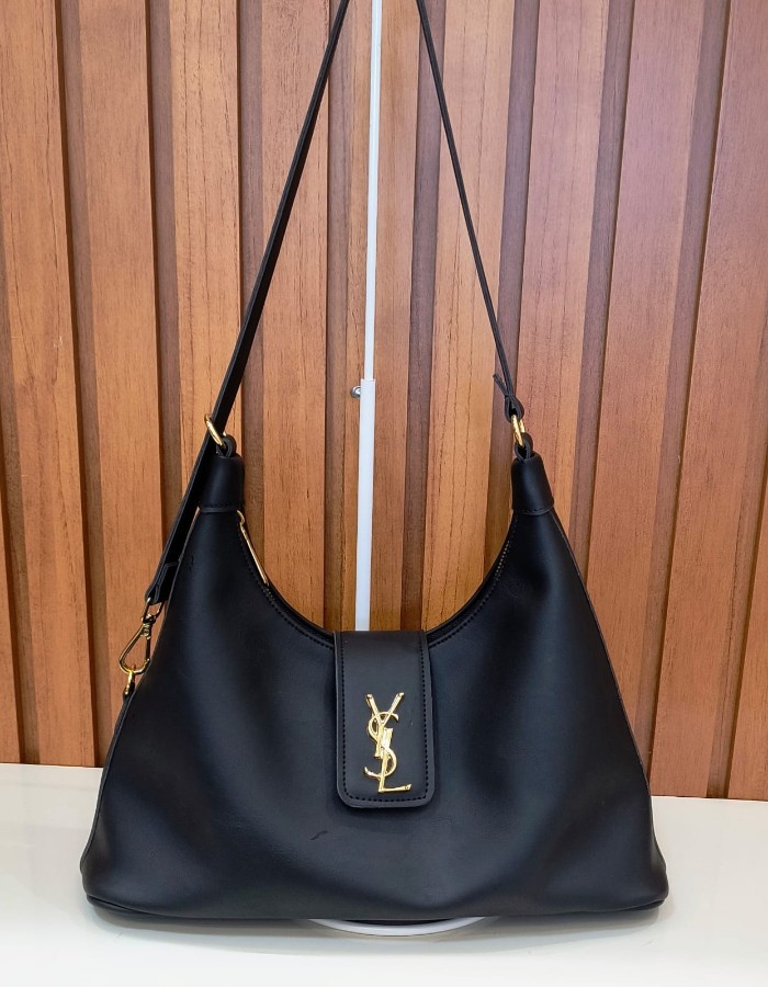 YVES EVERDAY (Yves Saint Laurent )