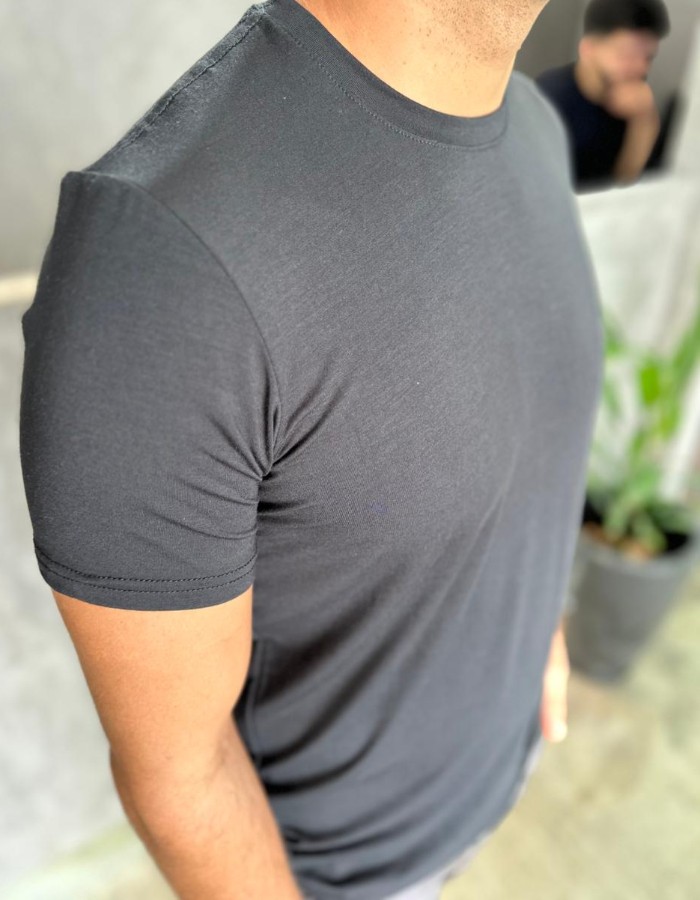 Produto t-shirt-modal-preta 1
