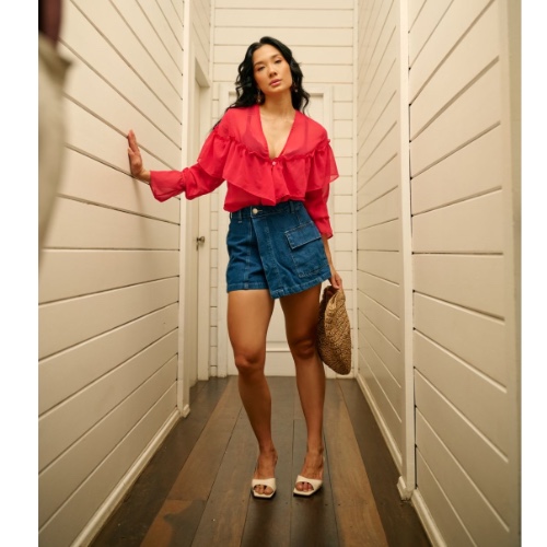 SHORT SAIA SLIM BOLSO CARGO CHAPADO DISTROY