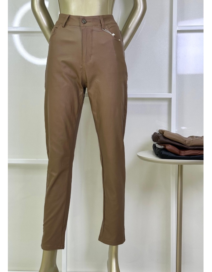 Calça Couro
