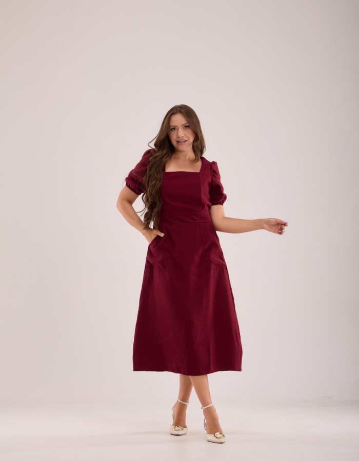 VESTIDO MIDI COM BOLSO (TEC. MARRANT)
