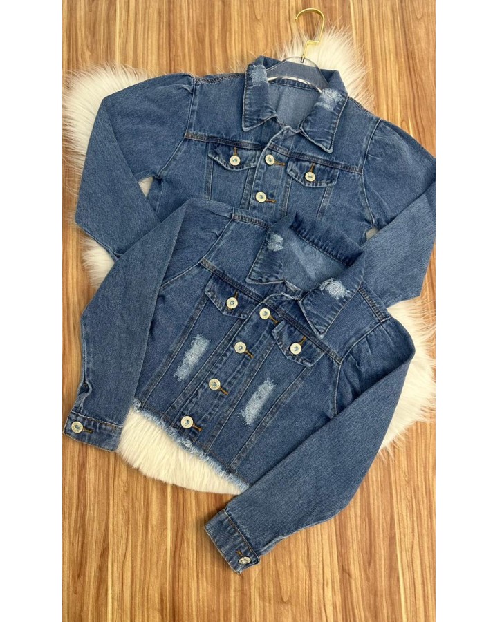 JAQUETA MANGA PRINCESA COM RASGO