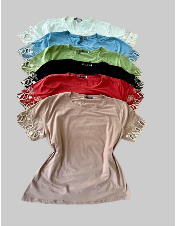 Blusa plus size algodão com bordado 
