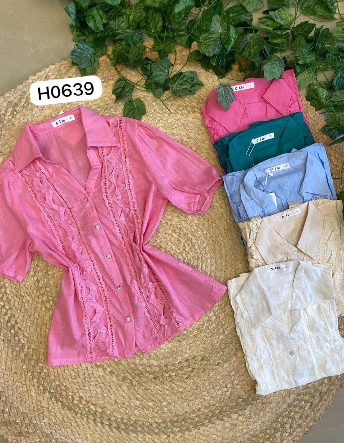BLUSA DE LINHO COM BOTÃO DETALHE RENDA
