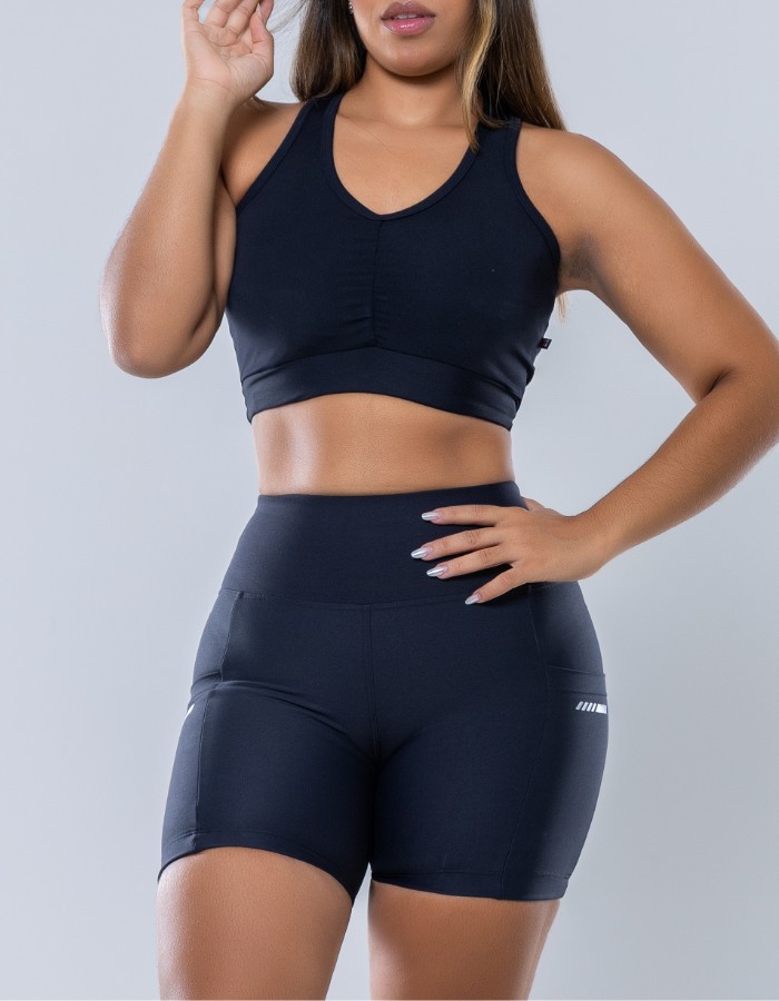 SHORT LISO COM BOLSO
