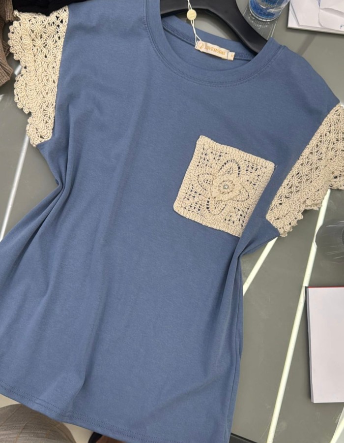 BLUSA TECIDO ALGODÃO COM ELASTANO E DETALHES DE COCHÊ 