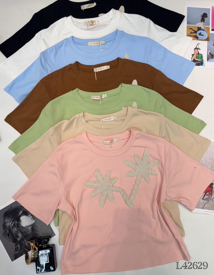 T-SHIRT ALGODÃO SEMI CROPED COM ELASTANO BORDADA COQUEIRO