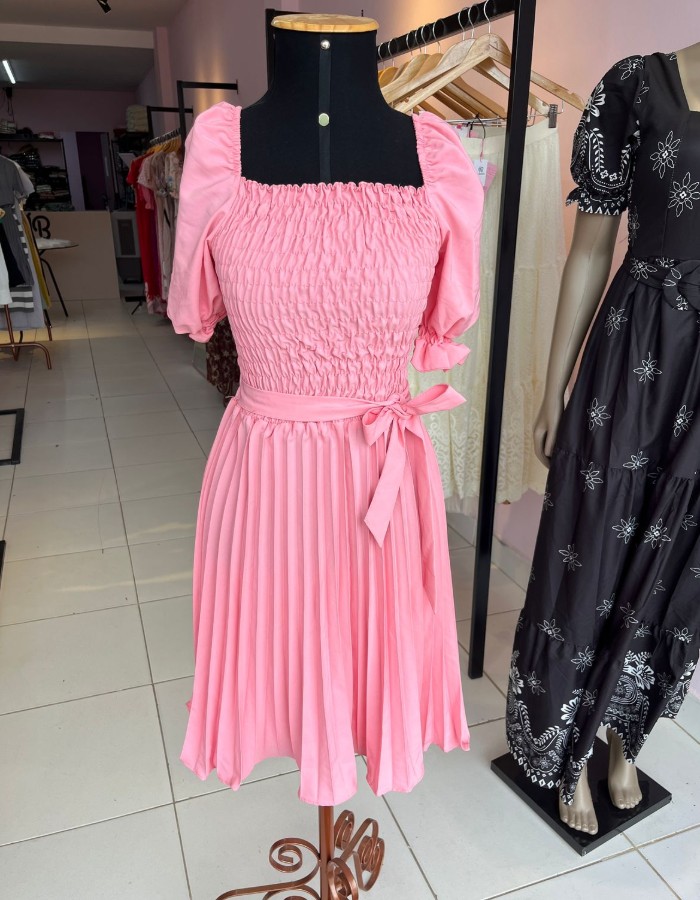 VESTIDO PLISSADO CURTO