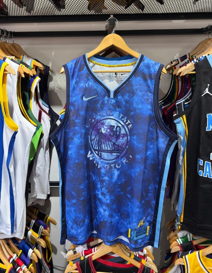 GOLDEN STATE WARRIORS SELECT SERIE - CURRY 30